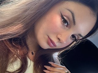 Chat vidéo érotique theprettyex