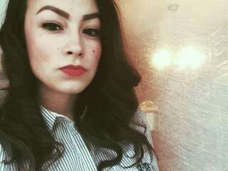 Chat vidéo érotique tiffanyem