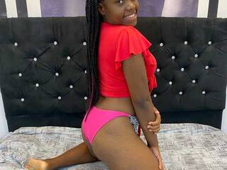 Chat vidéo érotique Tinabrowwn