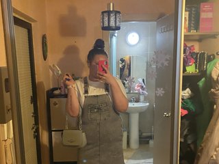 Chat vidéo érotique Tolstushka2024