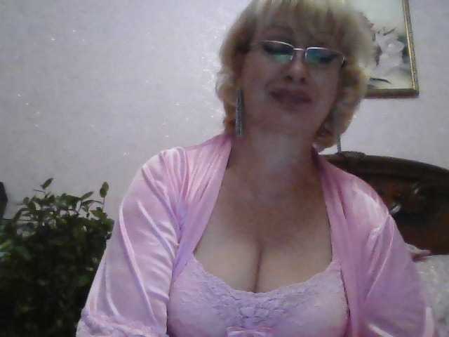 Photos _mamasita_ Greetings, my dears: * Welcome im my room. I will be glad to your attention and gifts :)