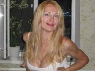 Chat vidéo érotique urhothelene