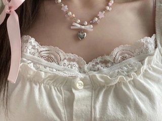 Chat vidéo érotique kiskamyruwu