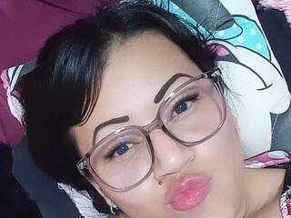 Chat vidéo érotique valentina-jones