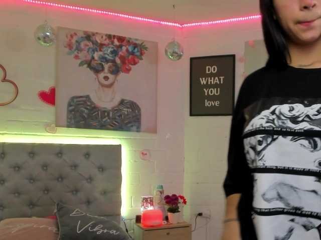 Captures d'écran de diffusion ValentinaMor1