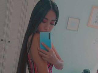 Chat vidéo érotique ValerieWhite