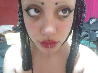 Chat vidéo érotique Vampirasatiata