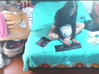 Chat vidéo érotique Vanesa-koemi