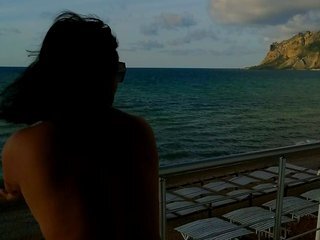 Chat vidéo érotique VeLLxXx06