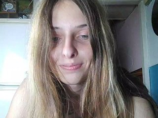 Chat vidéo érotique -KittyDoll-Meow-