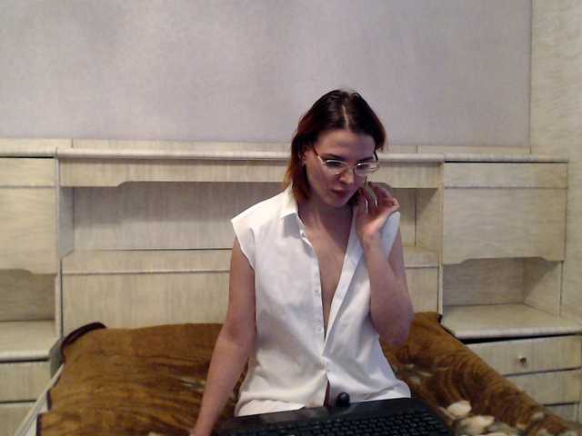 Photos Verahairy 500, 500 show hairy pussy Hi, I am Vera , everyone is in a great mood, domi and Lash work from 2t, I go to private, full private, group)) Do not forget to put love !!!