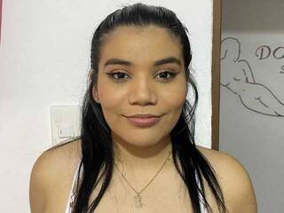 Chat vidéo érotique Vicky-Storm