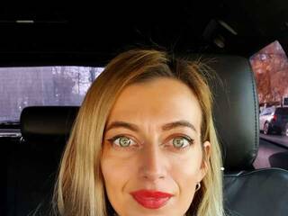 Chat vidéo érotique Vicky1717