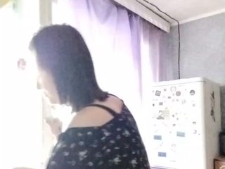 Chat vidéo érotique VikkiHamilton