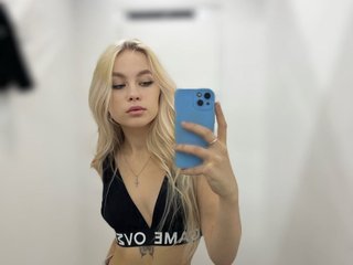 Chat vidéo érotique Vikkydif