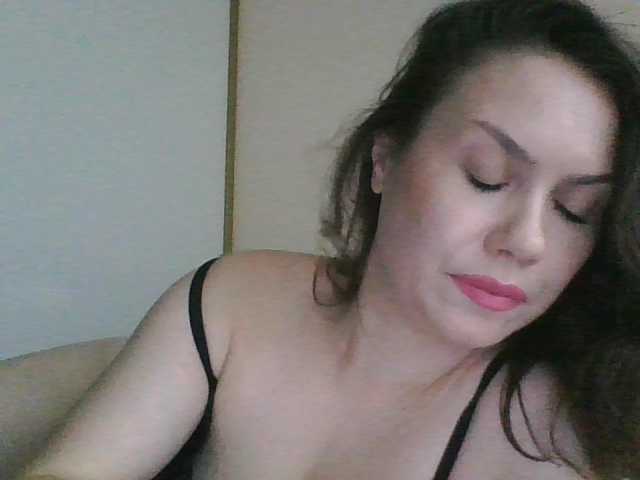 Photos Leonasquirty 996:Squirt and cum show!Lovenseis on!Thank you!Mhuaaa!!!!