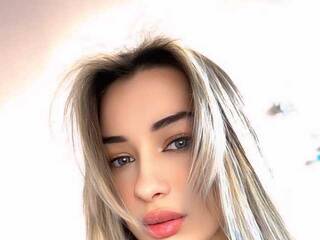 Chat vidéo érotique Viktoriiaa1