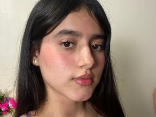 Chat vidéo érotique vikysexy28a