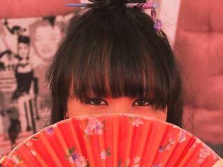 Chat vidéo érotique Violet-ros