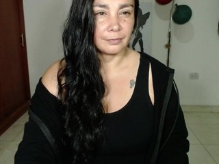 Chat vidéo érotique vivian-milf-paint