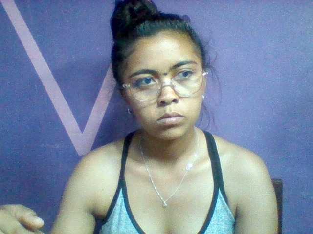 Captures d'écran de diffusion Vivibelle88