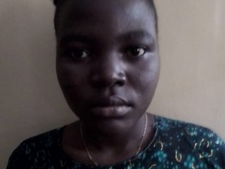 Chat vidéo érotique Vivvy-Queen