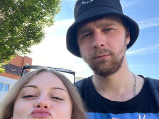 Chat vidéo érotique VixyVee