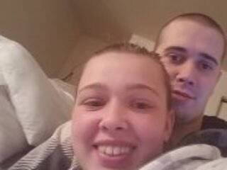 Chat vidéo érotique CouchCouple7