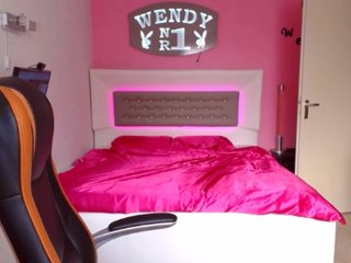 Photos wendy1981 1 tk is 1 spank 10tk pm 50 tk boobs 70 tk boobs in oil 75 tk ass 100 tk ass in oil 150 tk pussy flash 250 tk pussy play