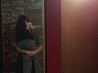 Chat vidéo érotique hornyboygirl