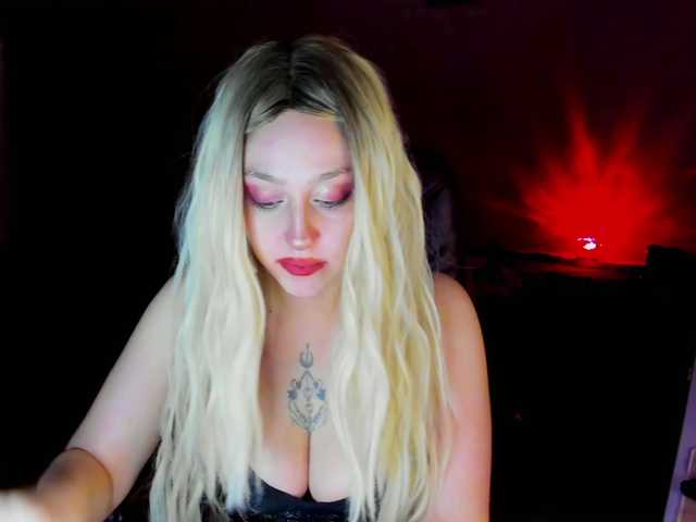 Captures d'écran de diffusion WhiteKitsu