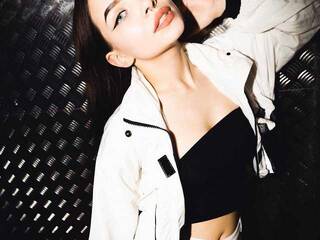 Chat vidéo érotique BellaWow