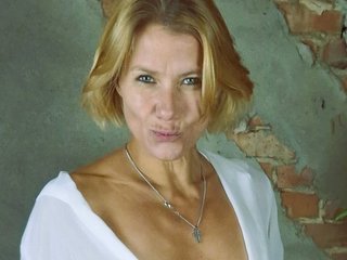 Chat vidéo érotique xcyola