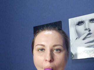 Chat vidéo érotique XHugeTitsAS