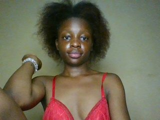 Chat vidéo érotique Xoxoteshy