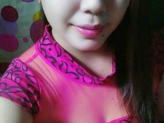 Chat vidéo érotique XprettyHotAss