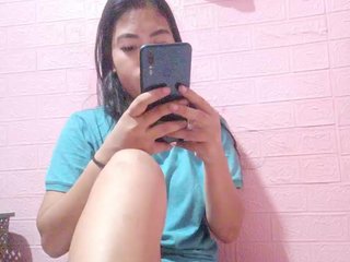 Chat vidéo érotique hornylittleprincess69