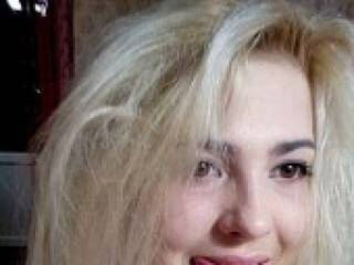 Chat vidéo érotique xxkoshkaxx