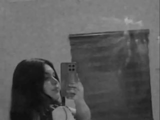 Chat vidéo érotique Xxvannexx