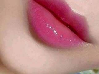 Chat vidéo érotique xxYummyKiss