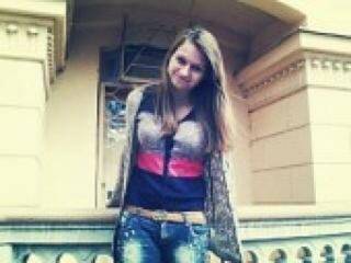 Chat vidéo érotique yana954