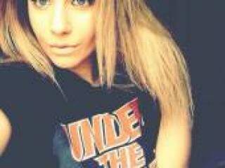 Chat vidéo érotique yanochkka