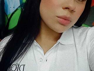 Chat vidéo érotique Yashirafaez