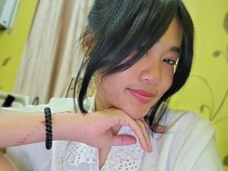 Chat vidéo érotique Yayee