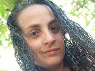 Chat vidéo érotique Yenerusy