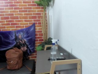 Chat vidéo érotique Yinnath-Grey