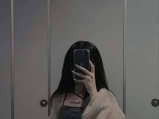 Chat vidéo érotique YiYi-sweet