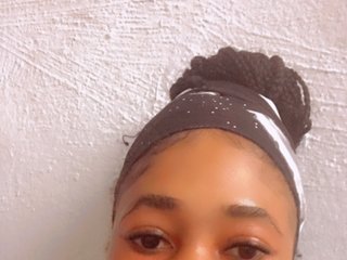 Chat vidéo érotique Youngie