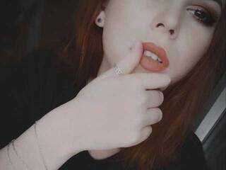 Chat vidéo érotique YourCandya