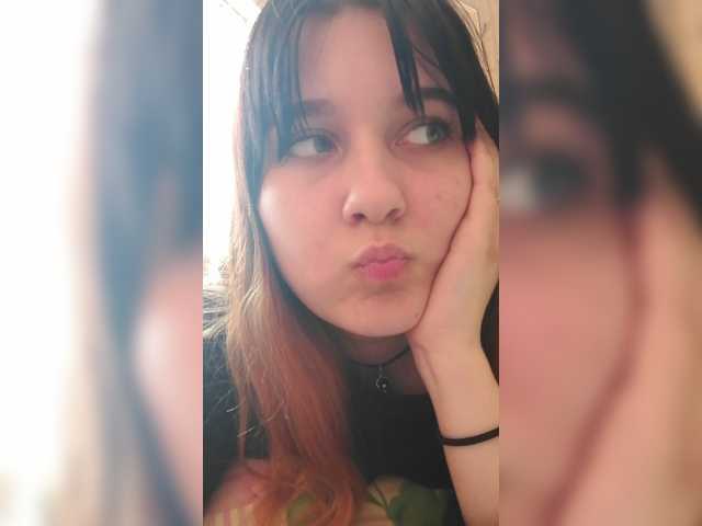 Captures d'écran de diffusion Queenorgasms